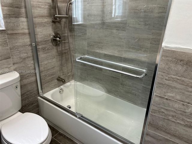 261 NW 49th St A, Miami, FL 33127