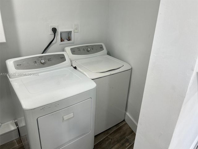 261 NW 49th St A, Miami, FL 33127