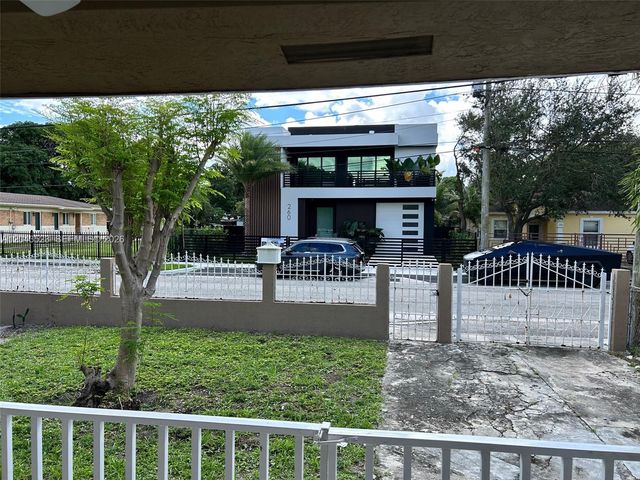 261 NW 49th St A, Miami, FL 33127