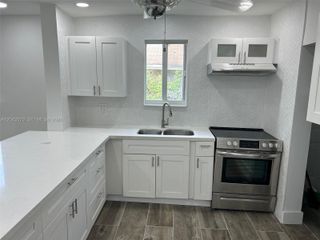 261 NW 49th St A, Miami, FL 33127