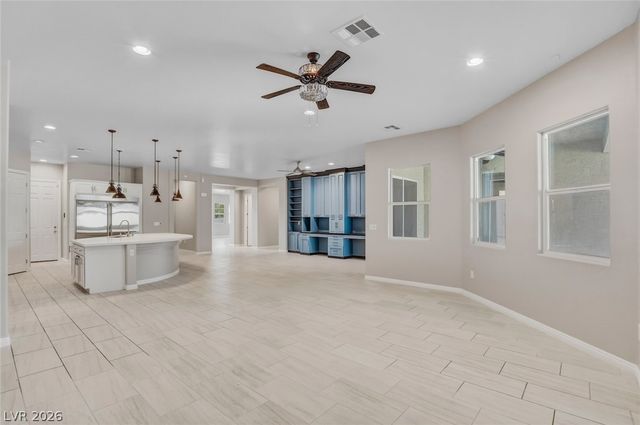 7084 Appaloosa Ridge Street, Las Vegas, NV 89131