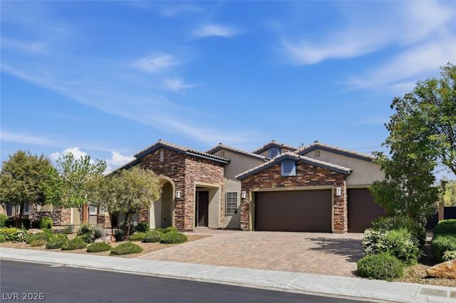 7084 Appaloosa Ridge Street, Las Vegas, NV 89131