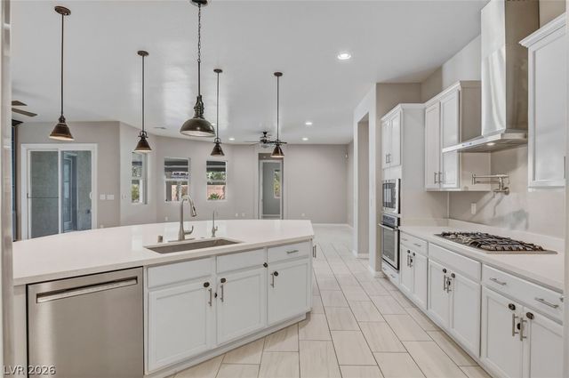 7084 Appaloosa Ridge Street, Las Vegas, NV 89131