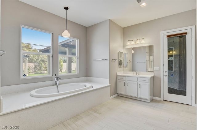 7084 Appaloosa Ridge Street, Las Vegas, NV 89131