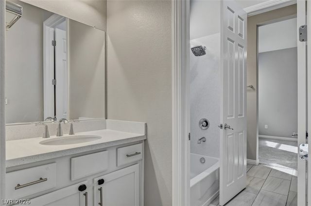 7084 Appaloosa Ridge Street, Las Vegas, NV 89131