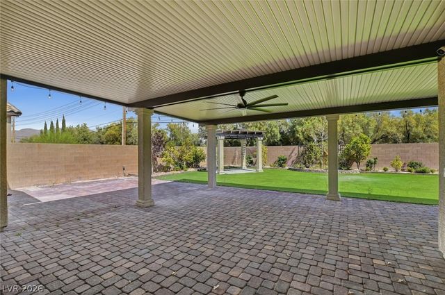 7084 Appaloosa Ridge Street, Las Vegas, NV 89131