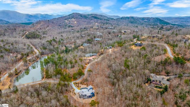 30 Lakes Edge Way, Marietta, SC 29661