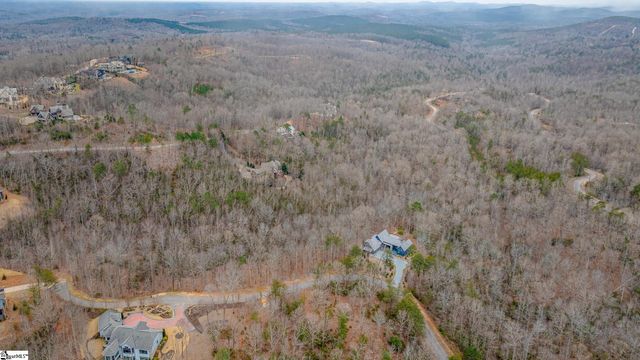 30 Lakes Edge Way, Marietta, SC 29661