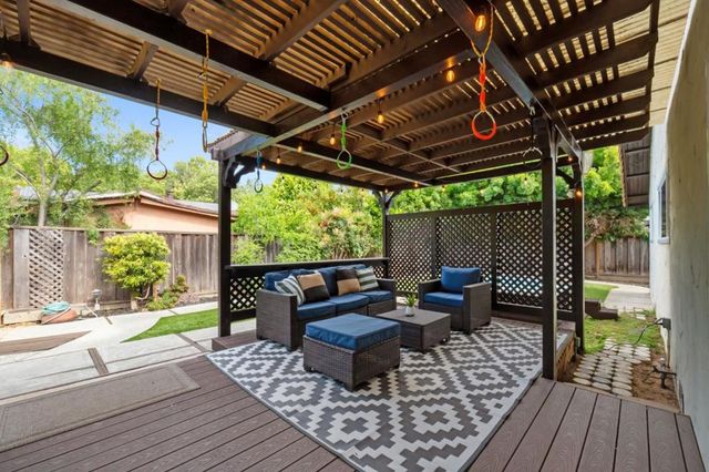 2305 Oak Flat Road, San Jose, CA 95131