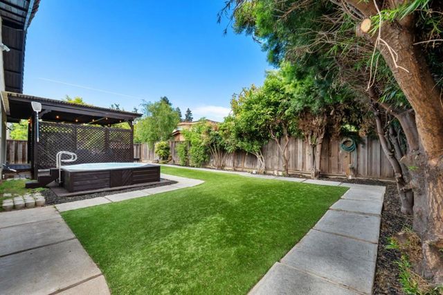 2305 Oak Flat Road, San Jose, CA 95131