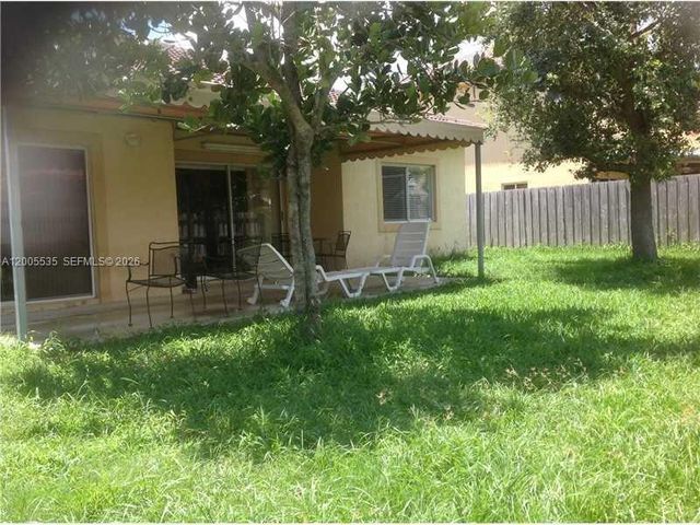 10785 SW 232nd St, Miami, FL 33170