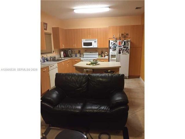 10785 SW 232nd St, Miami, FL 33170