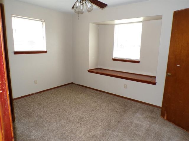 951 NW 2nd Street 0, Moore, OK 73160