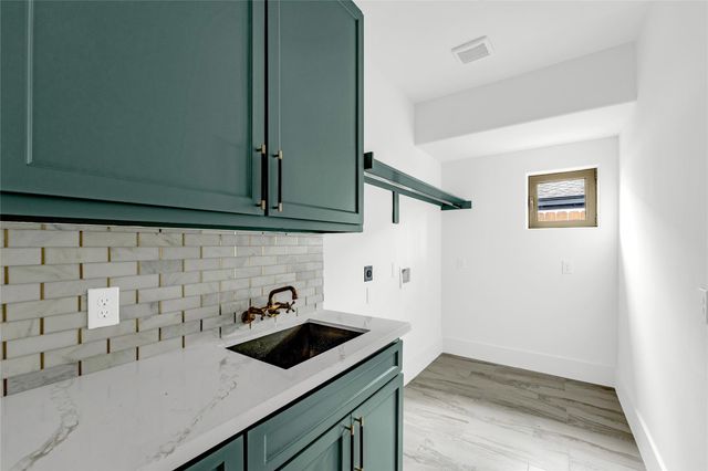 2031 Peppermill Road, Houston, TX 77080