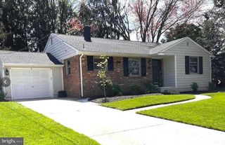 431 COVERED BRIDGE RD, Cherry Hill, NJ 08034