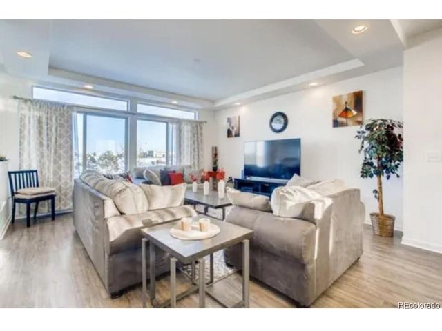 5038 N Andes Way, Denver, CO 80249