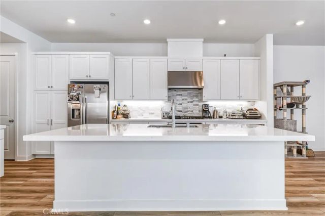 26767 Laurel Mountain Loop, Valencia, CA 91381