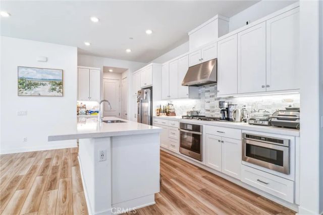 26767 Laurel Mountain Loop, Valencia, CA 91381