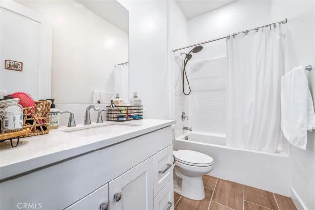 26767 Laurel Mountain Loop, Valencia, CA 91381