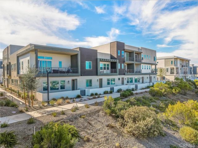 26767 Laurel Mountain Loop, Valencia, CA 91381