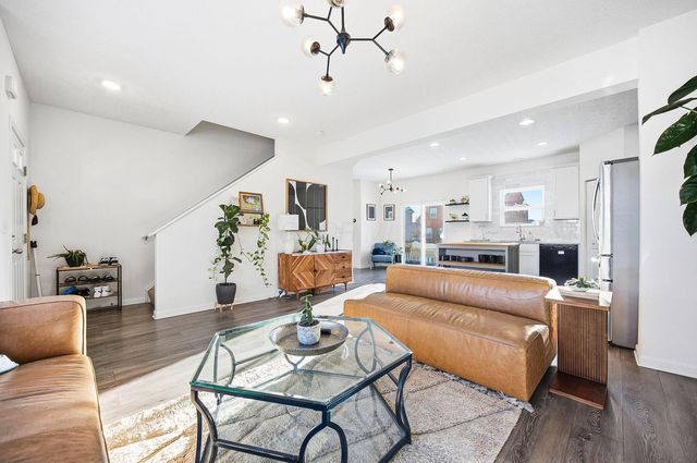 325 Green Acres Drive, Johnstown, OH 43031