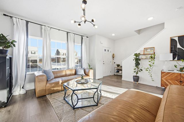 325 Green Acres Drive, Johnstown, OH 43031