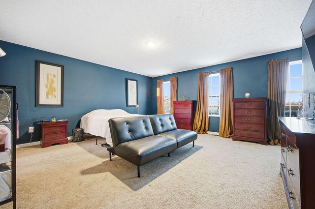 325 Green Acres Drive, Johnstown, OH 43031