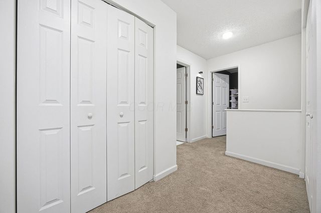 325 Green Acres Drive, Johnstown, OH 43031