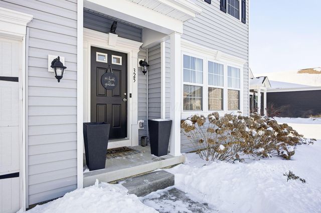 325 Green Acres Drive, Johnstown, OH 43031