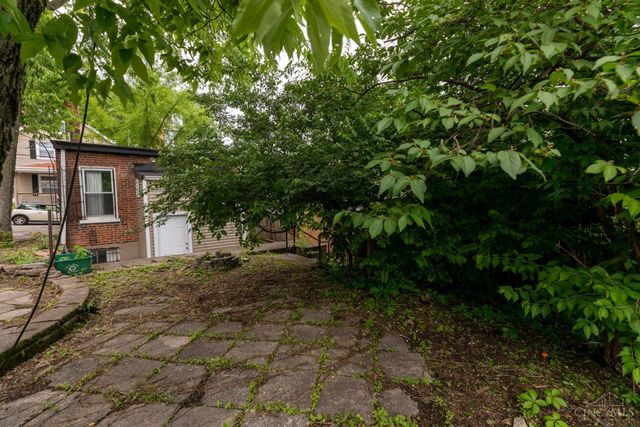 207 Warner Street, Cincinnati, OH 45219