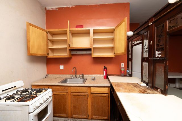207 Warner Street, Cincinnati, OH 45219