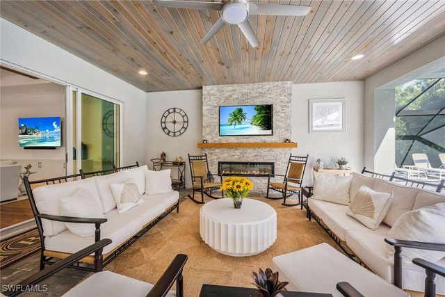 12338 Lavender AVE, Naples, FL 34120