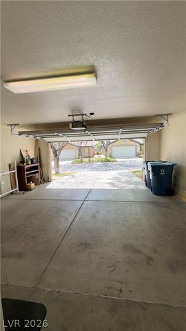 10218 Birch Bluff Lane, Las Vegas, NV 89145