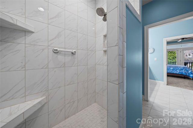 8020 Parknoll Drive, Huntersville, NC 28078