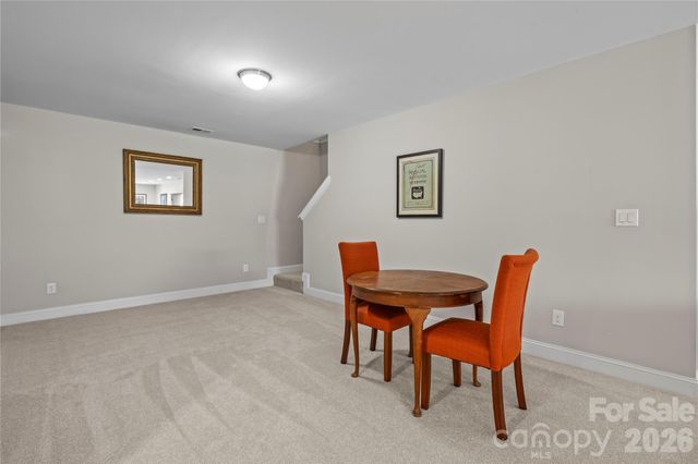 8020 Parknoll Drive, Huntersville, NC 28078