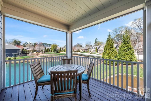 8020 Parknoll Drive, Huntersville, NC 28078