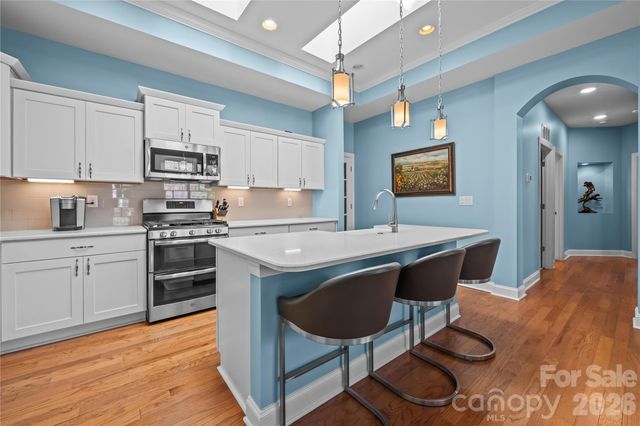 8020 Parknoll Drive, Huntersville, NC 28078