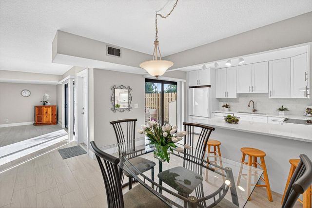 865 NW 29th Avenue D, Delray Beach, FL 33445