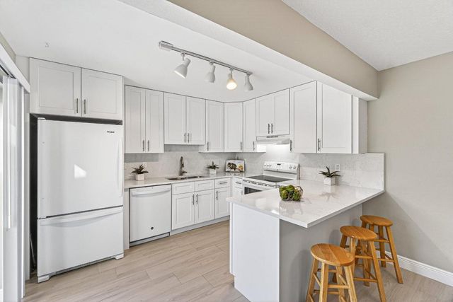 865 NW 29th Avenue D, Delray Beach, FL 33445