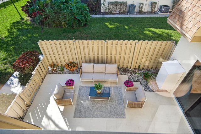 865 NW 29th Avenue D, Delray Beach, FL 33445