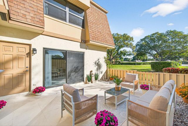 865 NW 29th Avenue D, Delray Beach, FL 33445