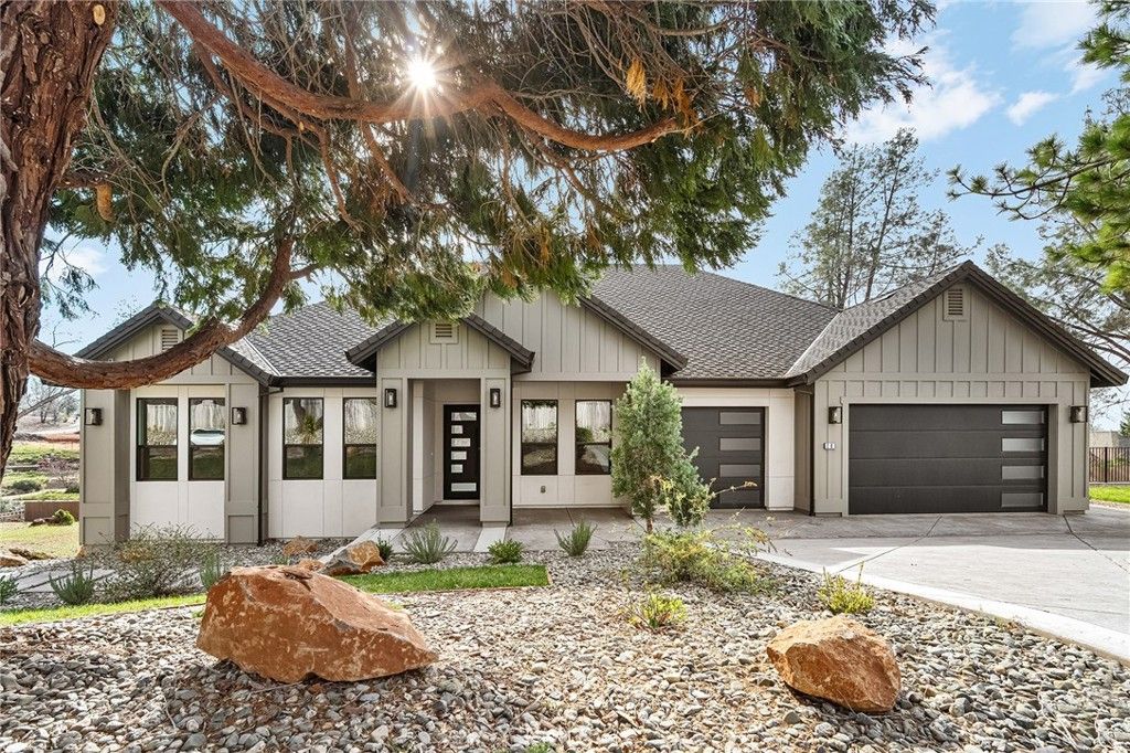 Image 1 of property listing at 260 Pinewood Drive, Paradise, CA 95969