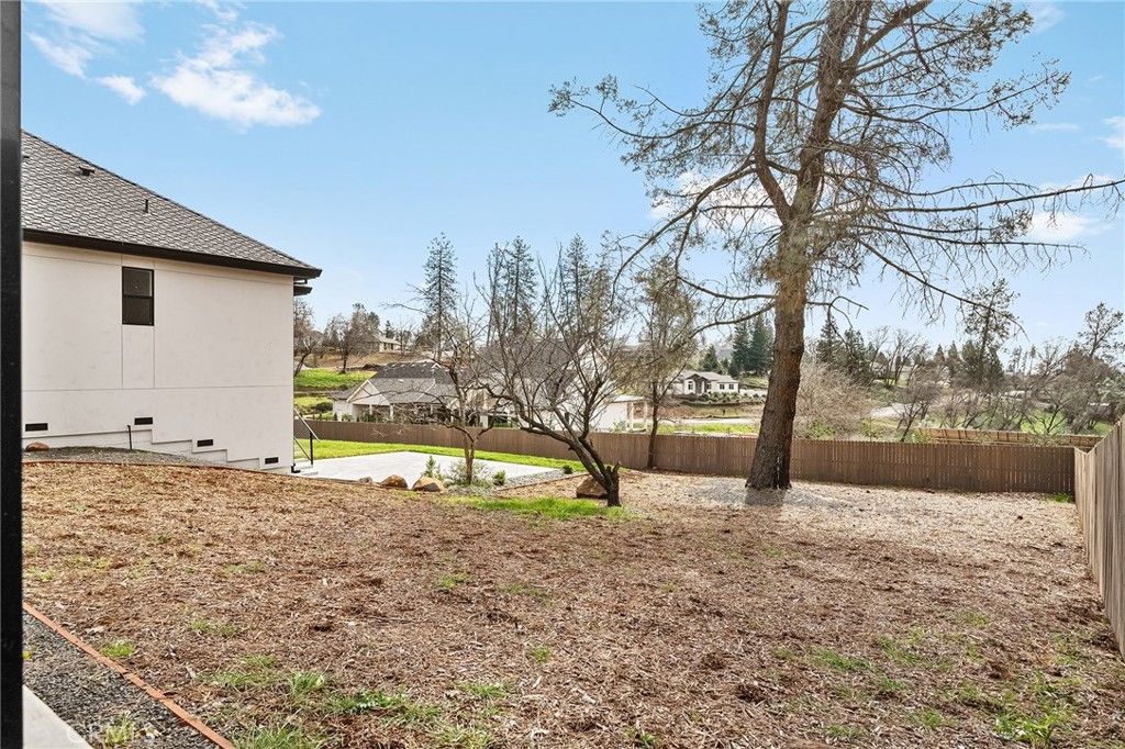 Image 40 of property listing at 260 Pinewood Drive, Paradise, CA 95969
