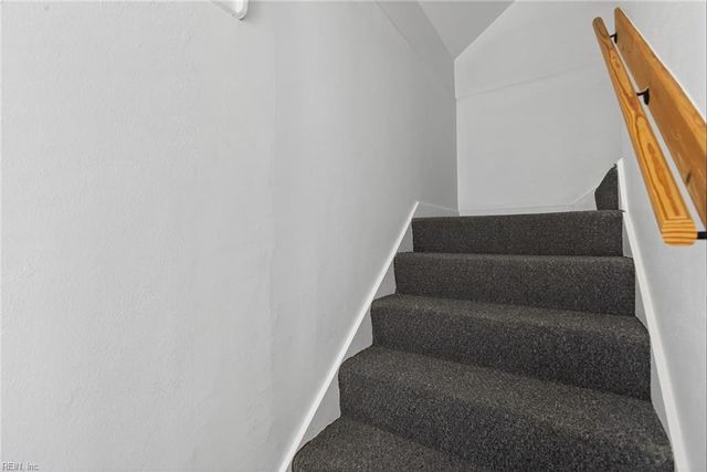 35 Westover RD, Newport News, VA 23601