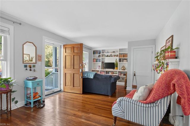 35 Westover RD, Newport News, VA 23601