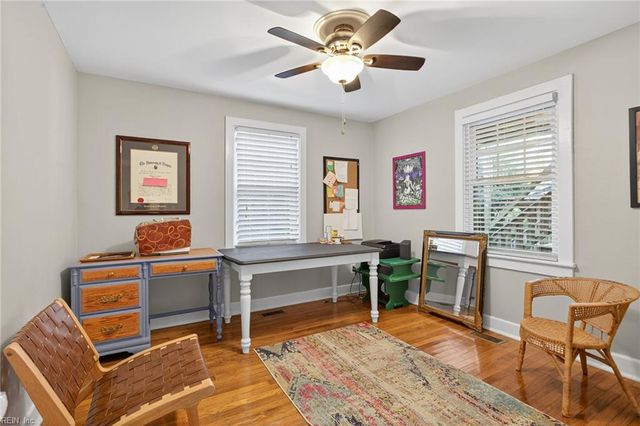 35 Westover RD, Newport News, VA 23601