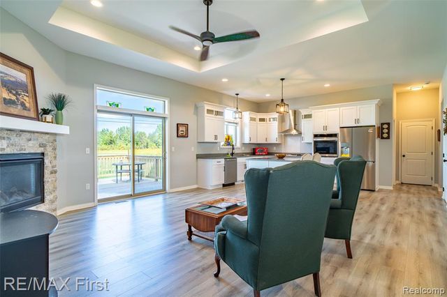 7065 Dryden Road, Almont, MI 48003