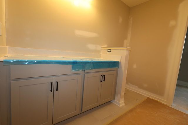 322 Royal Fern Lane, Lewis Center, OH 43035