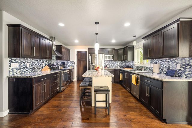 7229 15th Street S, Fargo, ND 58104