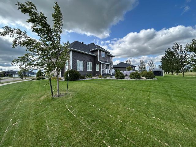 7229 15th Street S, Fargo, ND 58104